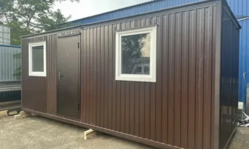 Бытовка для дачи: новая жизнь старому участку